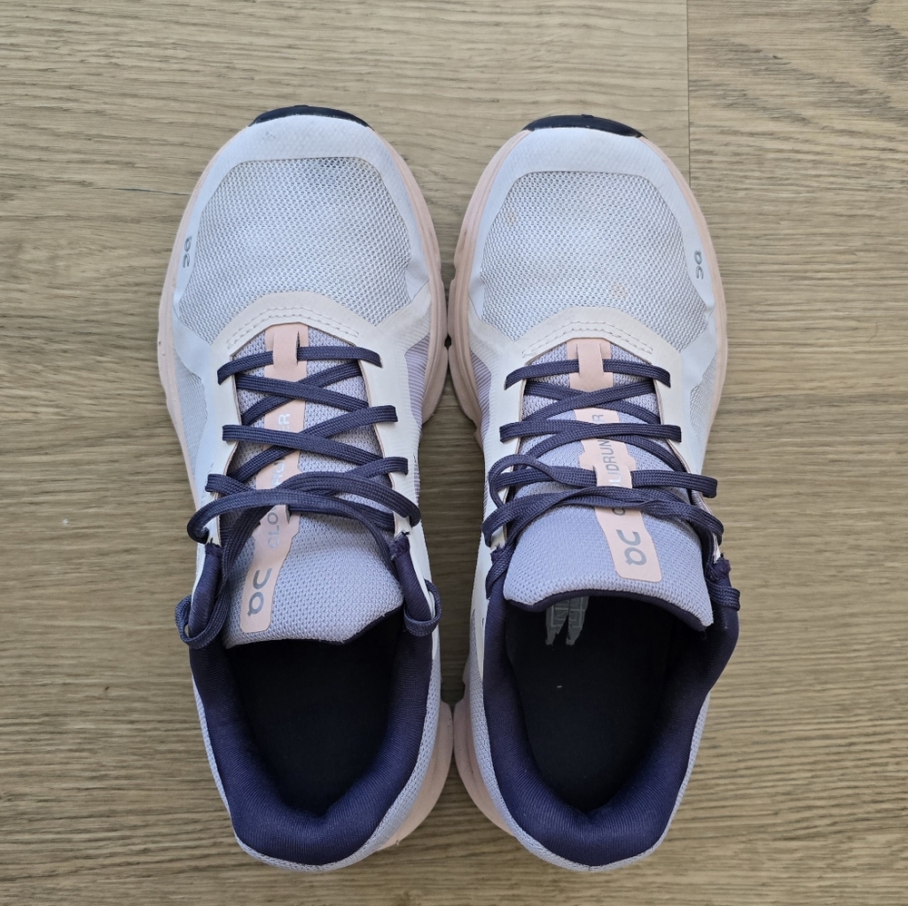 ON cloudrunner womens running shoes